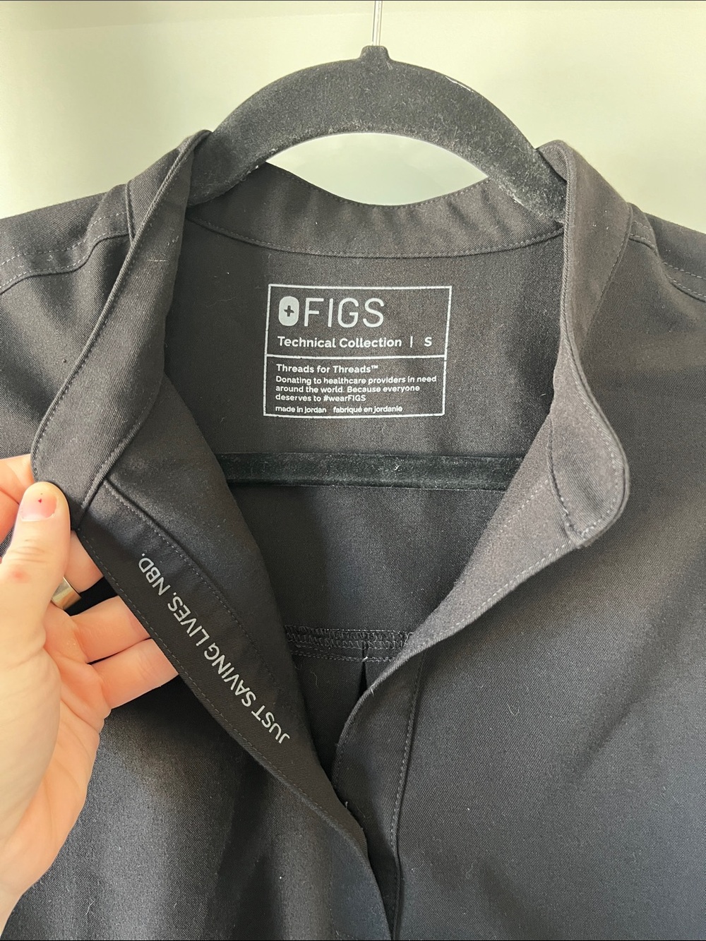 Figs Rafeal scrub top - Picture 2 of 4